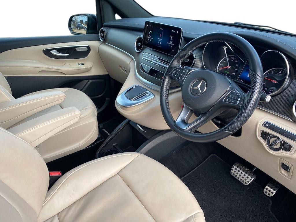 Used Mercedes-Benz V-Class 2023 for sale - 76832021: Photo 15