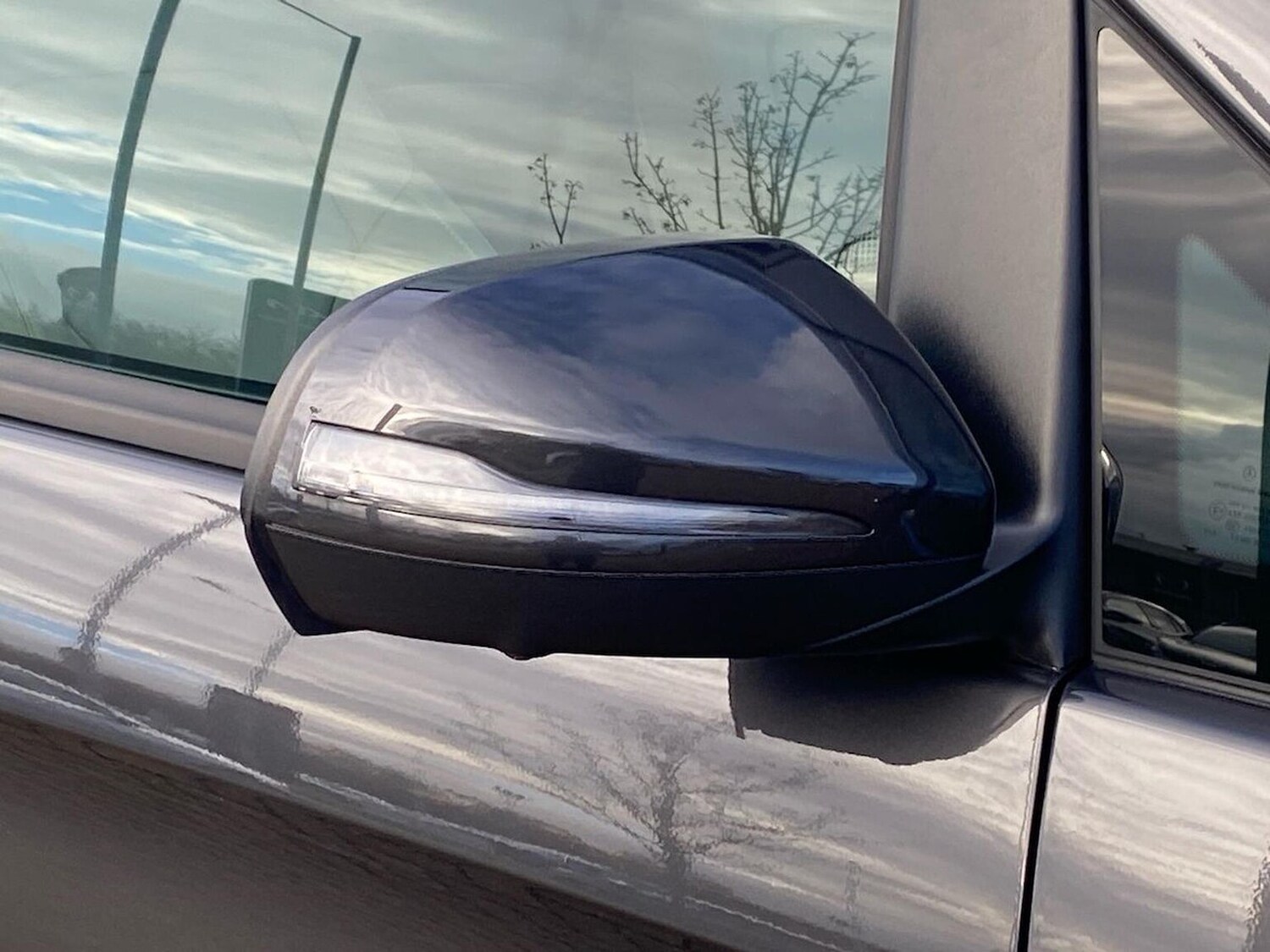 Used Mercedes-Benz V-Class 2023 for sale - 76832021: Photo 38