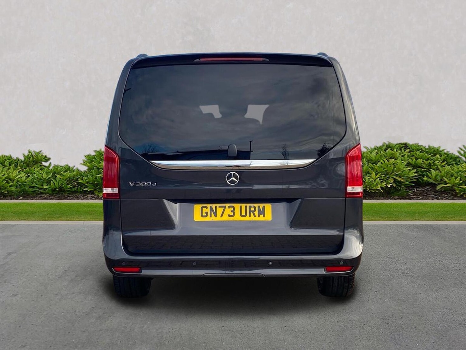 Used Mercedes-Benz V-Class 2023 for sale - 76832021: Photo 4