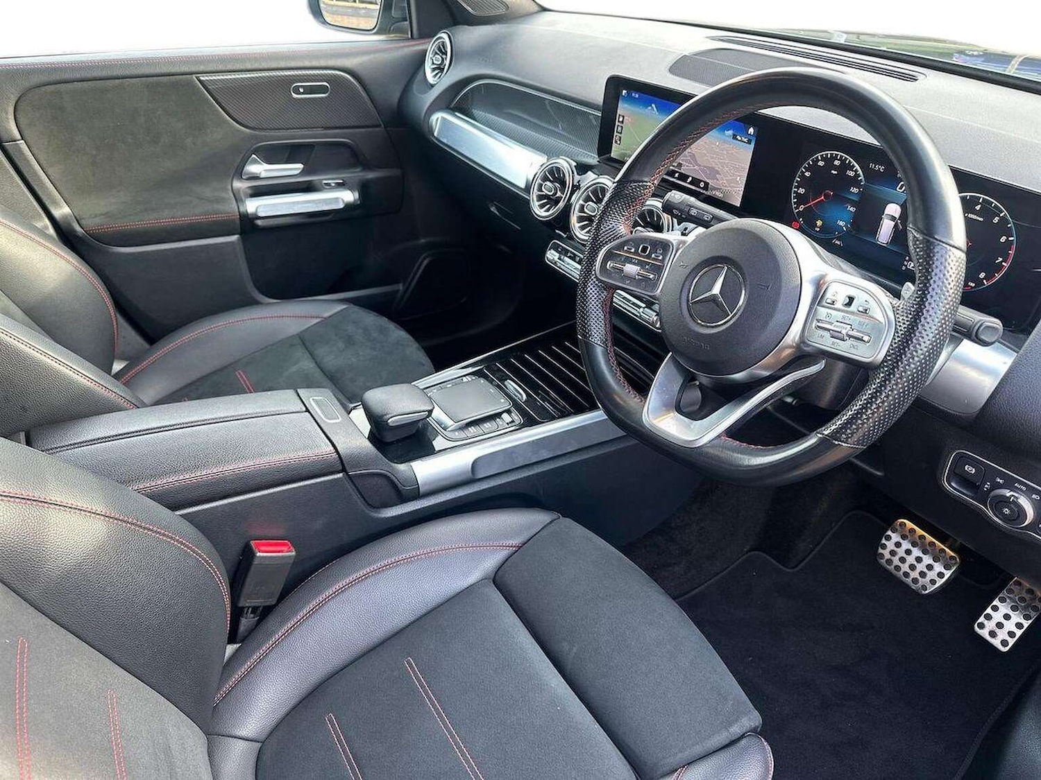 Used Mercedes-Benz GLB 2022 for sale - 77837054: Photo 15