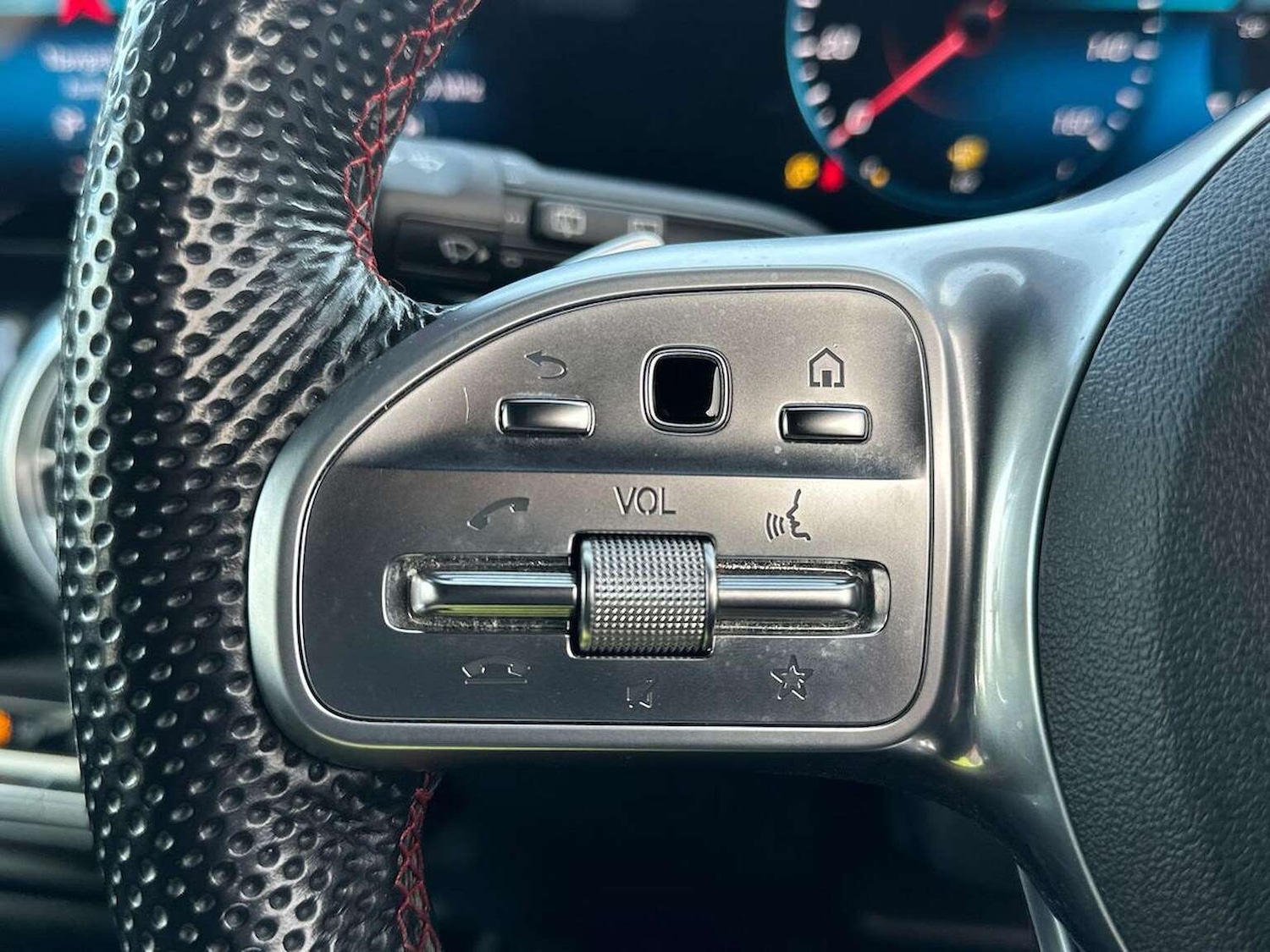 Used Mercedes-Benz GLB 2022 for sale - 77837054: Photo 26