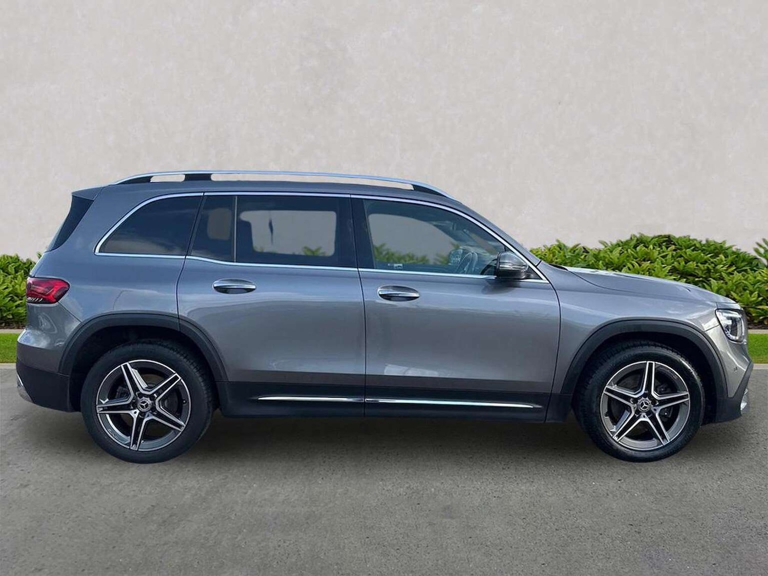 Used Mercedes-Benz GLB 2022 for sale - 77837054: Photo 3