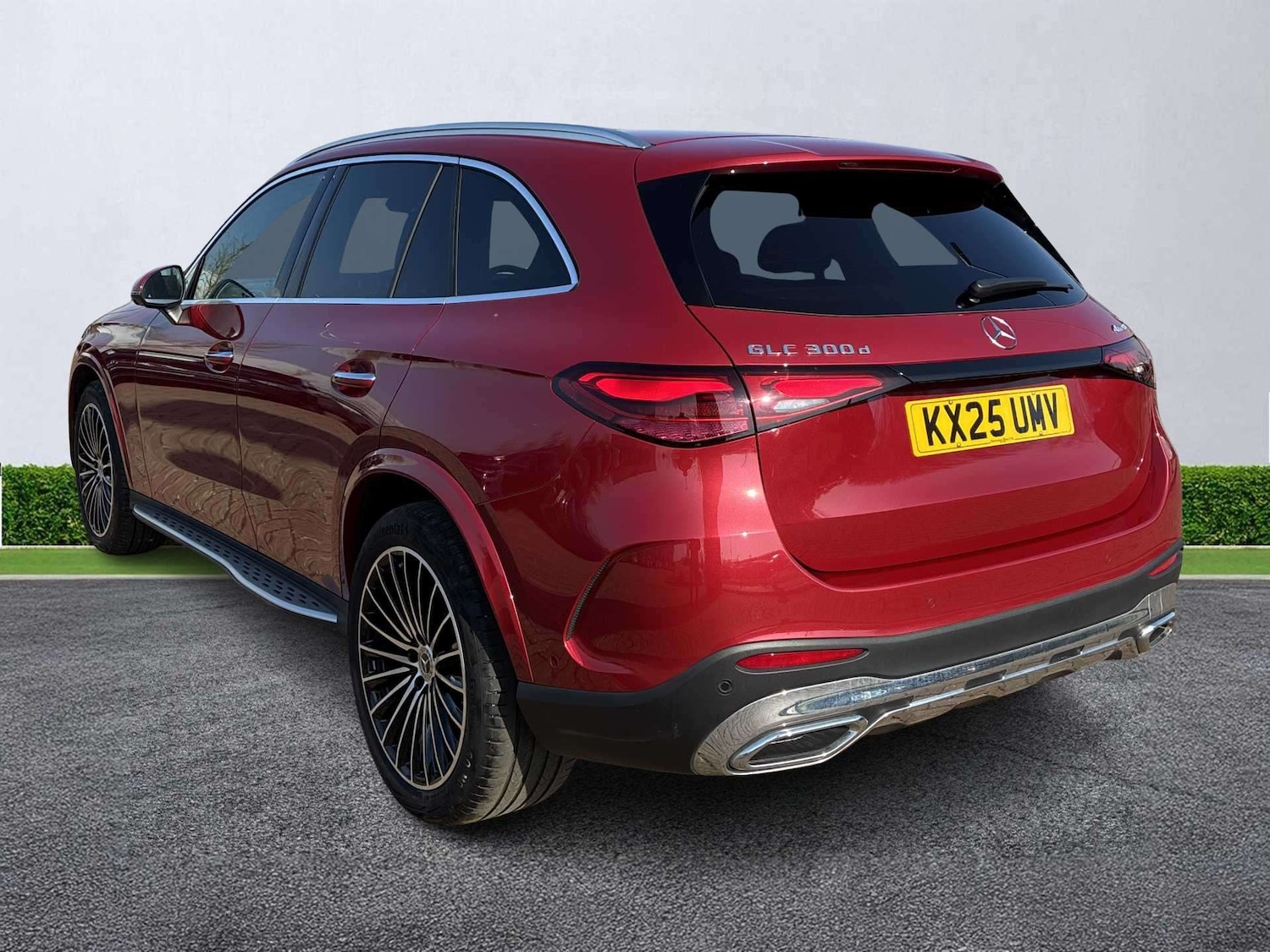 Used Mercedes-Benz GLC 2025 for sale - 78121892: Photo 2