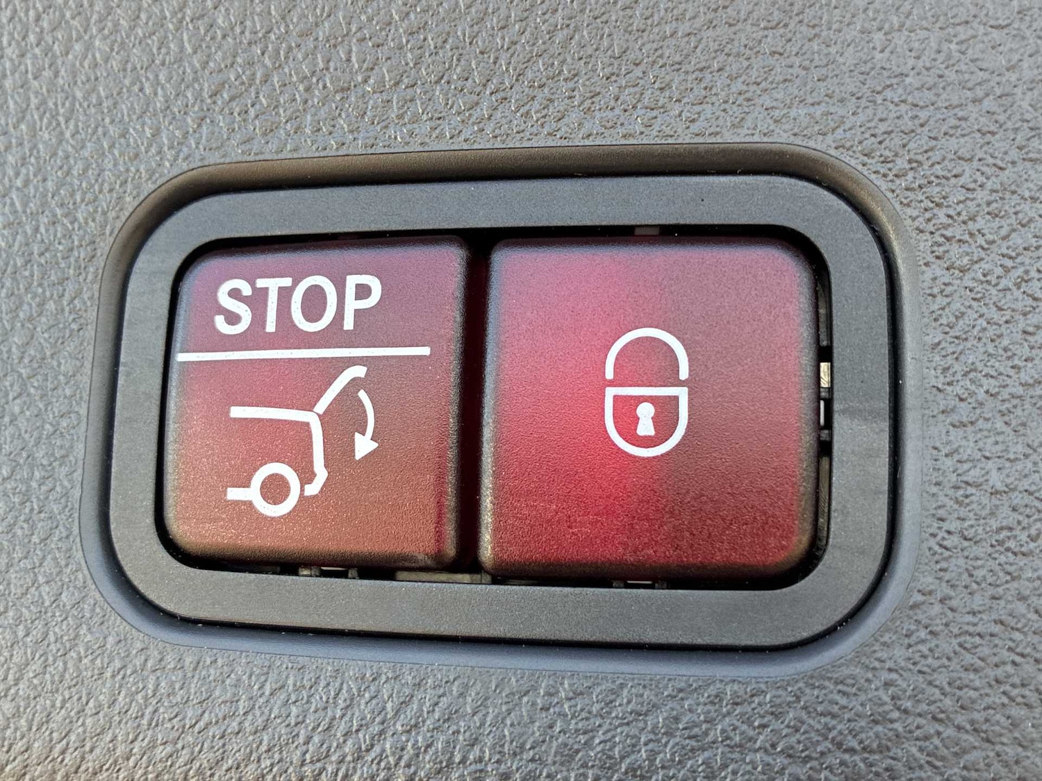 Used Mercedes-Benz GLC 2025 for sale - 78121892: Photo 40