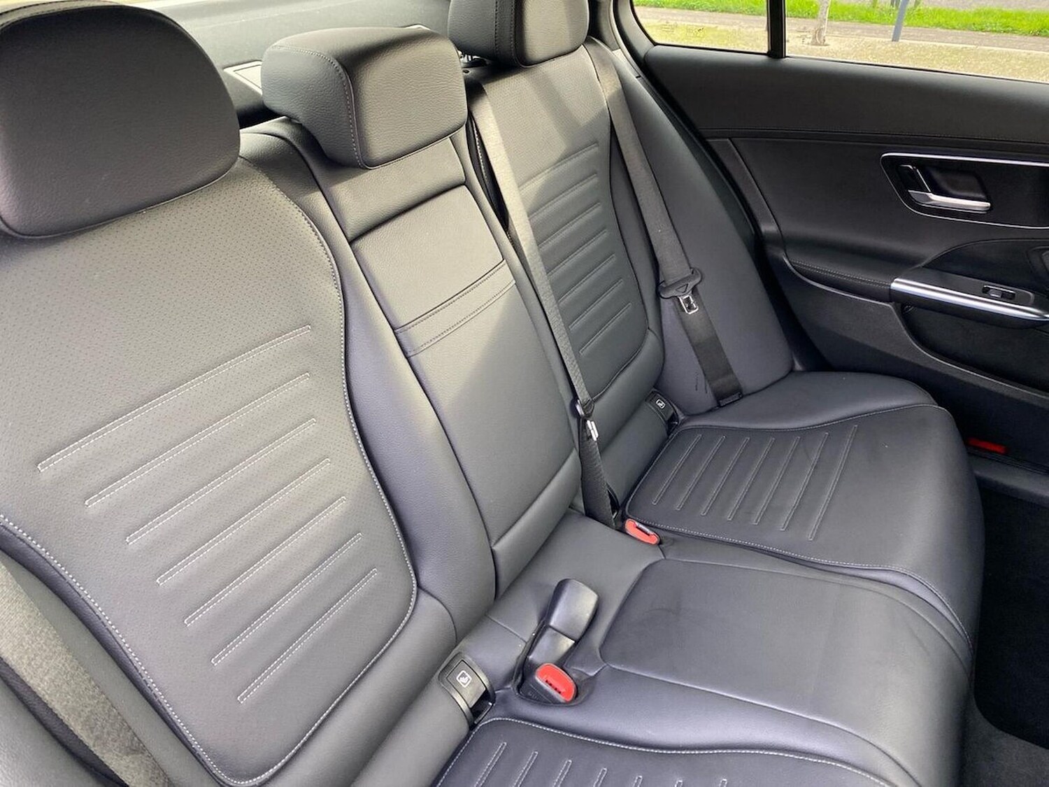 Used Mercedes-Benz C Class 2024 for sale - 76555423: Photo 16