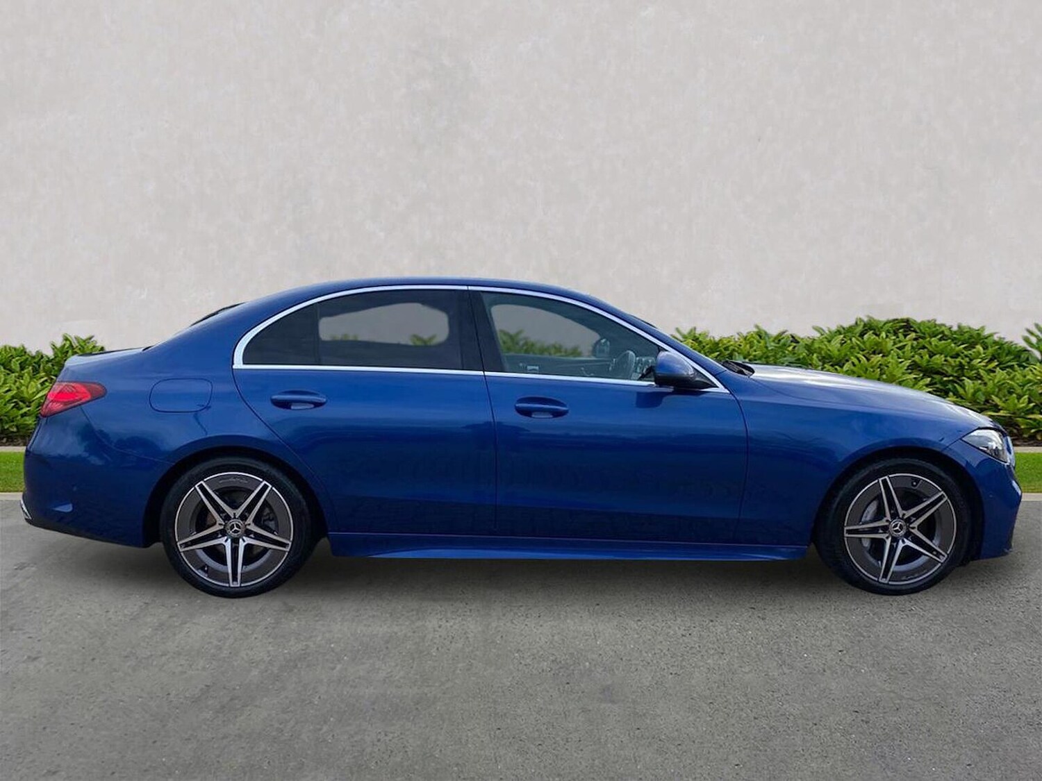 Used Mercedes-Benz C Class 2024 for sale - 76555423: Photo 3