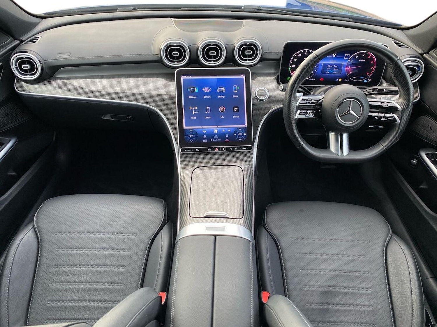 Used Mercedes-Benz C Class 2024 for sale - 76555423: Photo 8