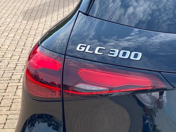 Used Mercedes-Benz GLC 2023 for sale - 75668120: Photo 35