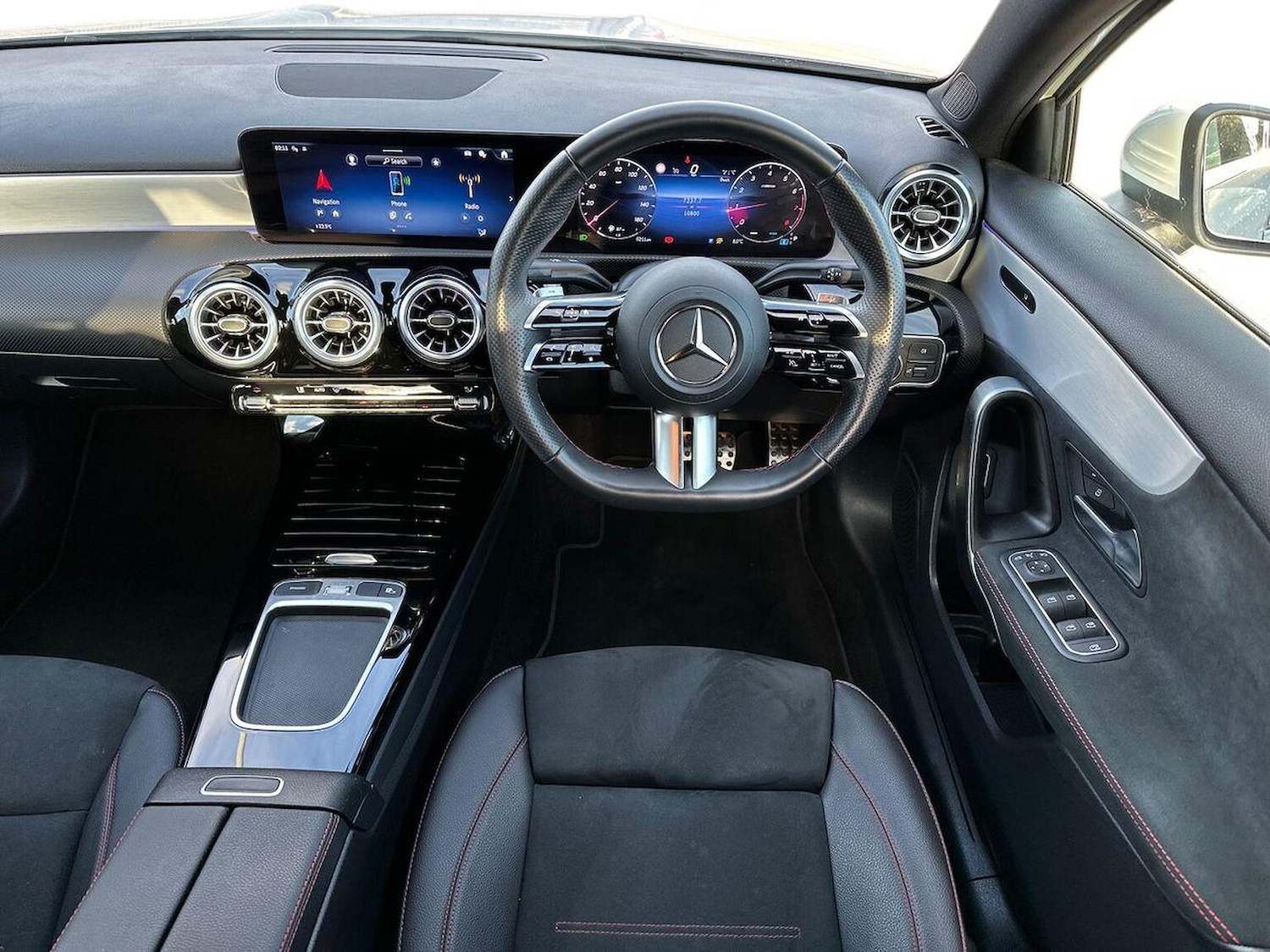 Used Mercedes-Benz A-Class 2024 for sale - 76628091: Photo 9