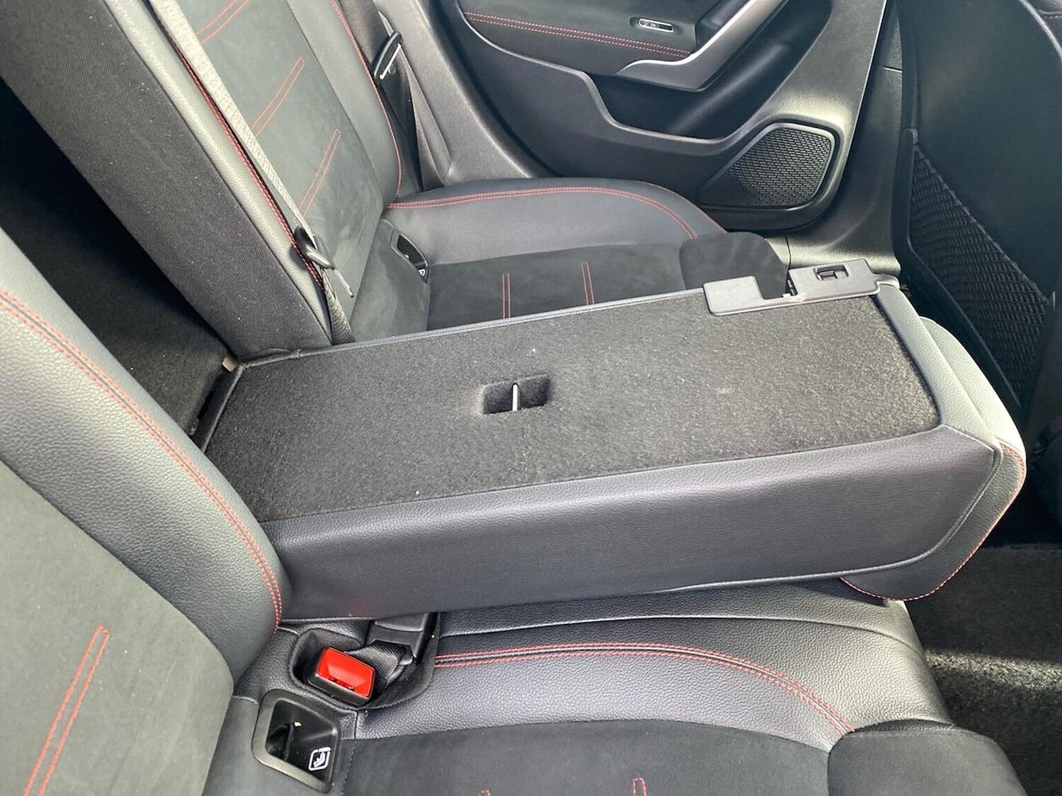 Used Mercedes-Benz A-Class 2022 for sale - 76057957: Photo 40