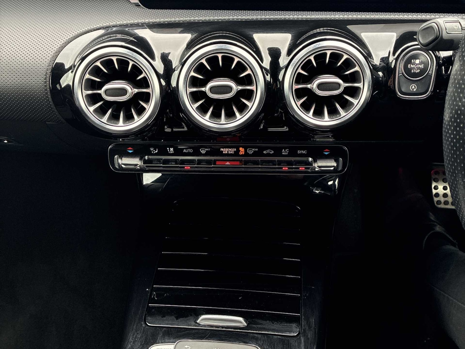 Used Mercedes-Benz A-Class 2018 for sale - 78192067: Photo 13