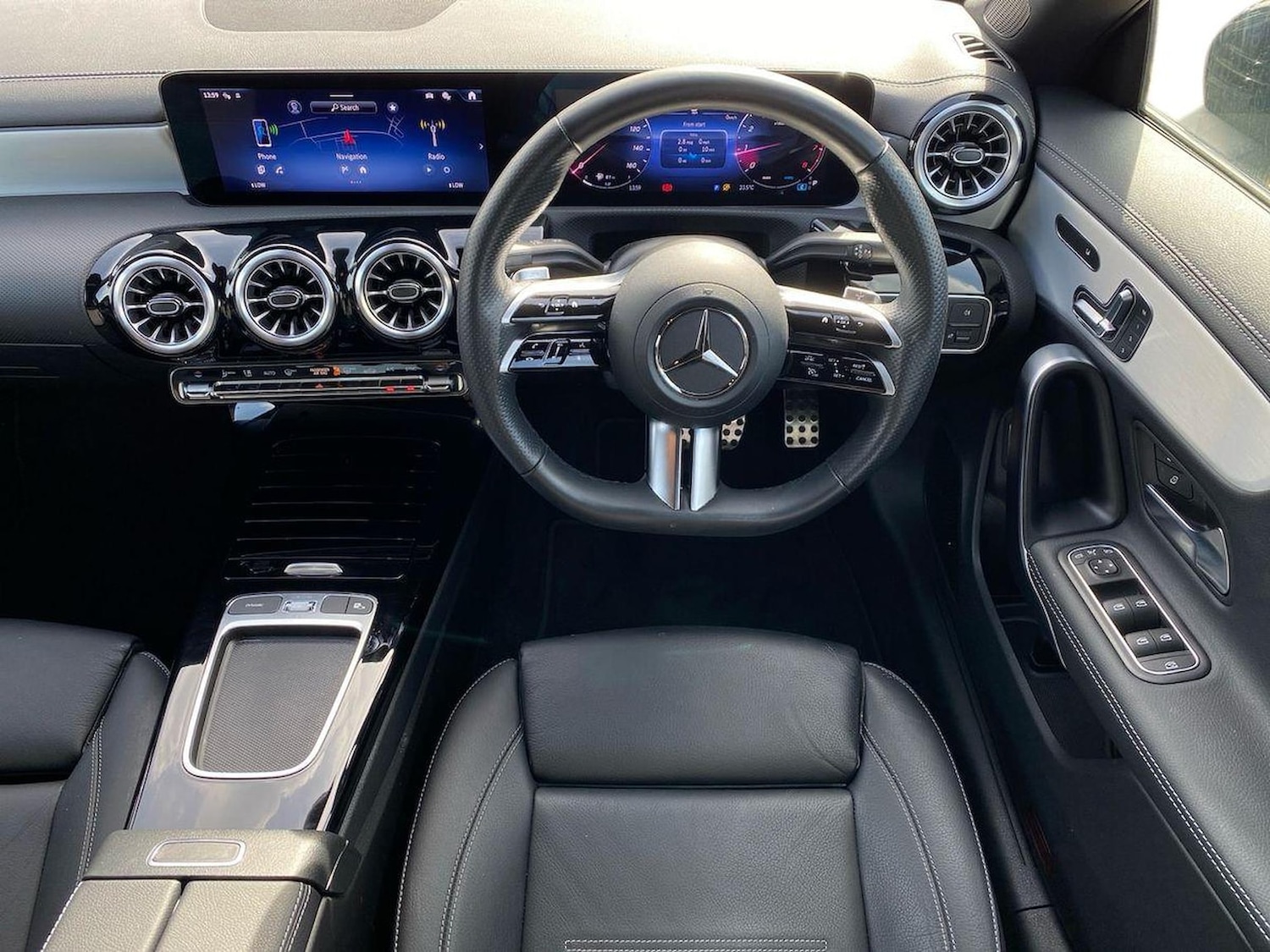Used Mercedes-Benz CLA 2024 for sale - 76157139: Photo 9