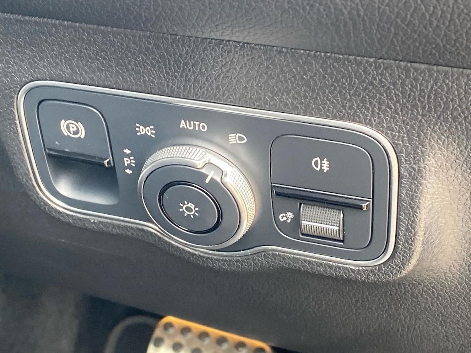 Used Mercedes-Benz EQB 2022 for sale - 76353619: Photo 22