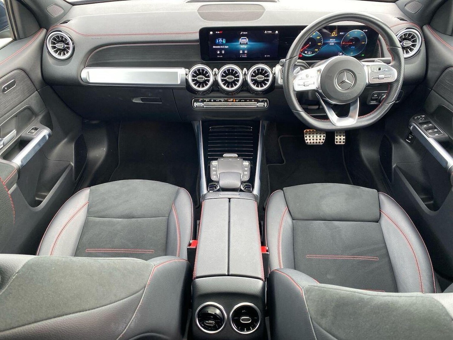 Used Mercedes-Benz EQB 2022 for sale - 76353619: Photo 8