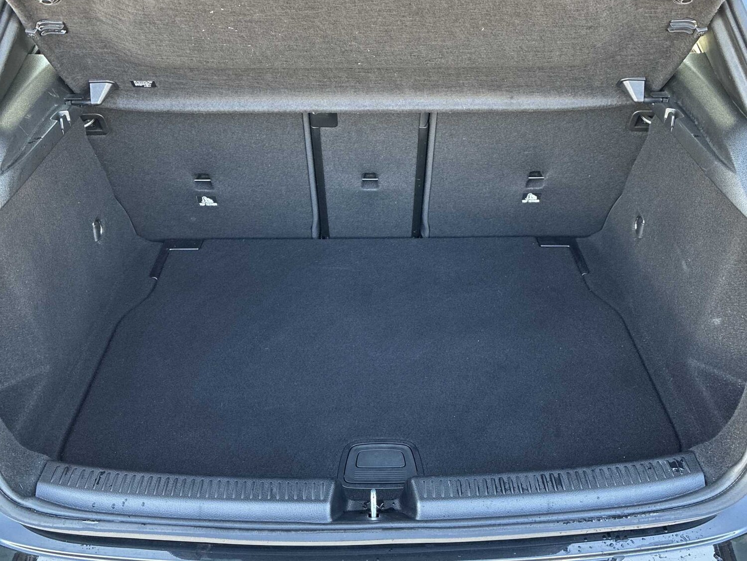 Used Mercedes-Benz A-Class 2022 for sale - 78176541: Photo 17