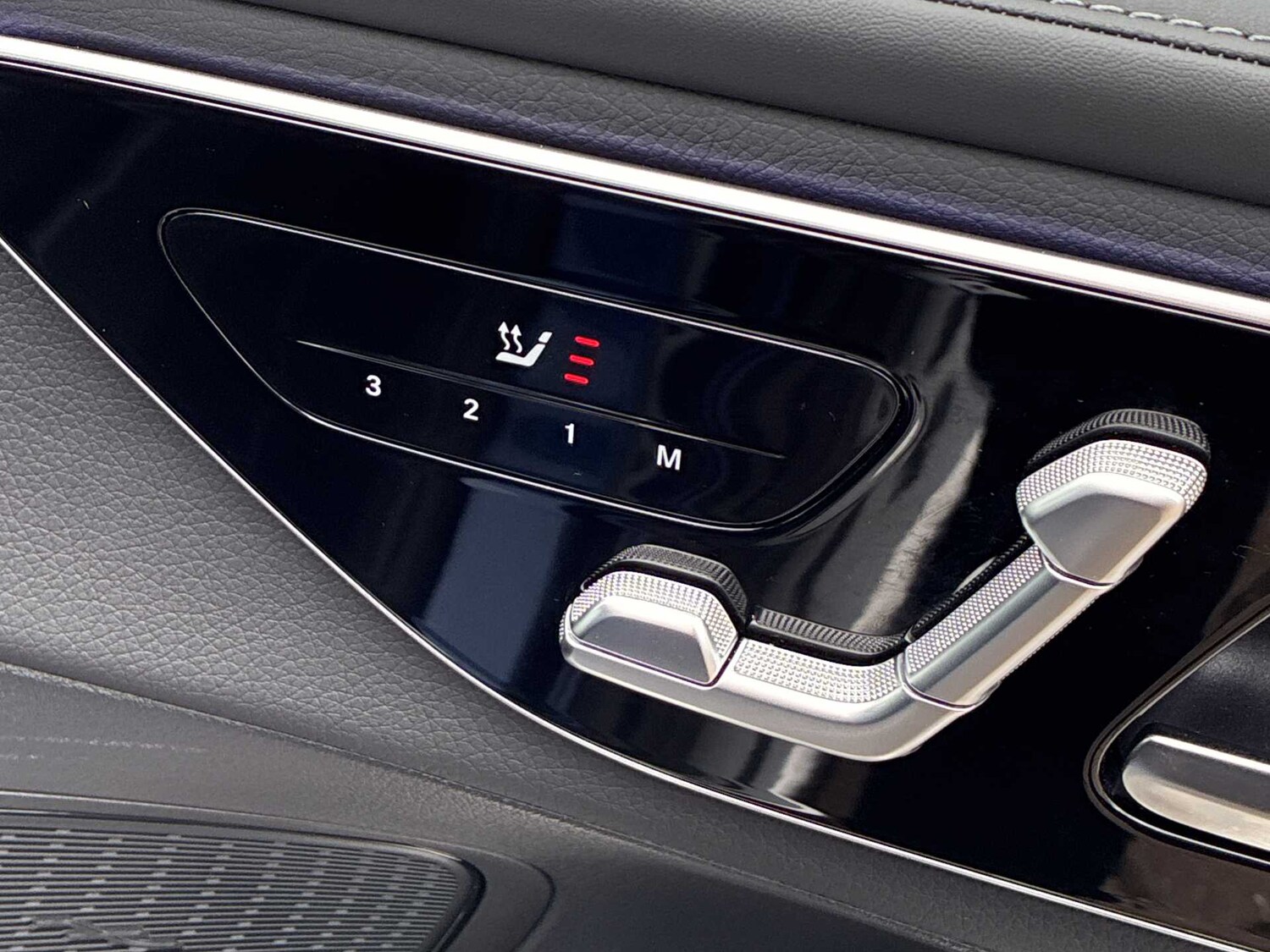 Used Mercedes-Benz GLC 2024 for sale - 78193835: Photo 29