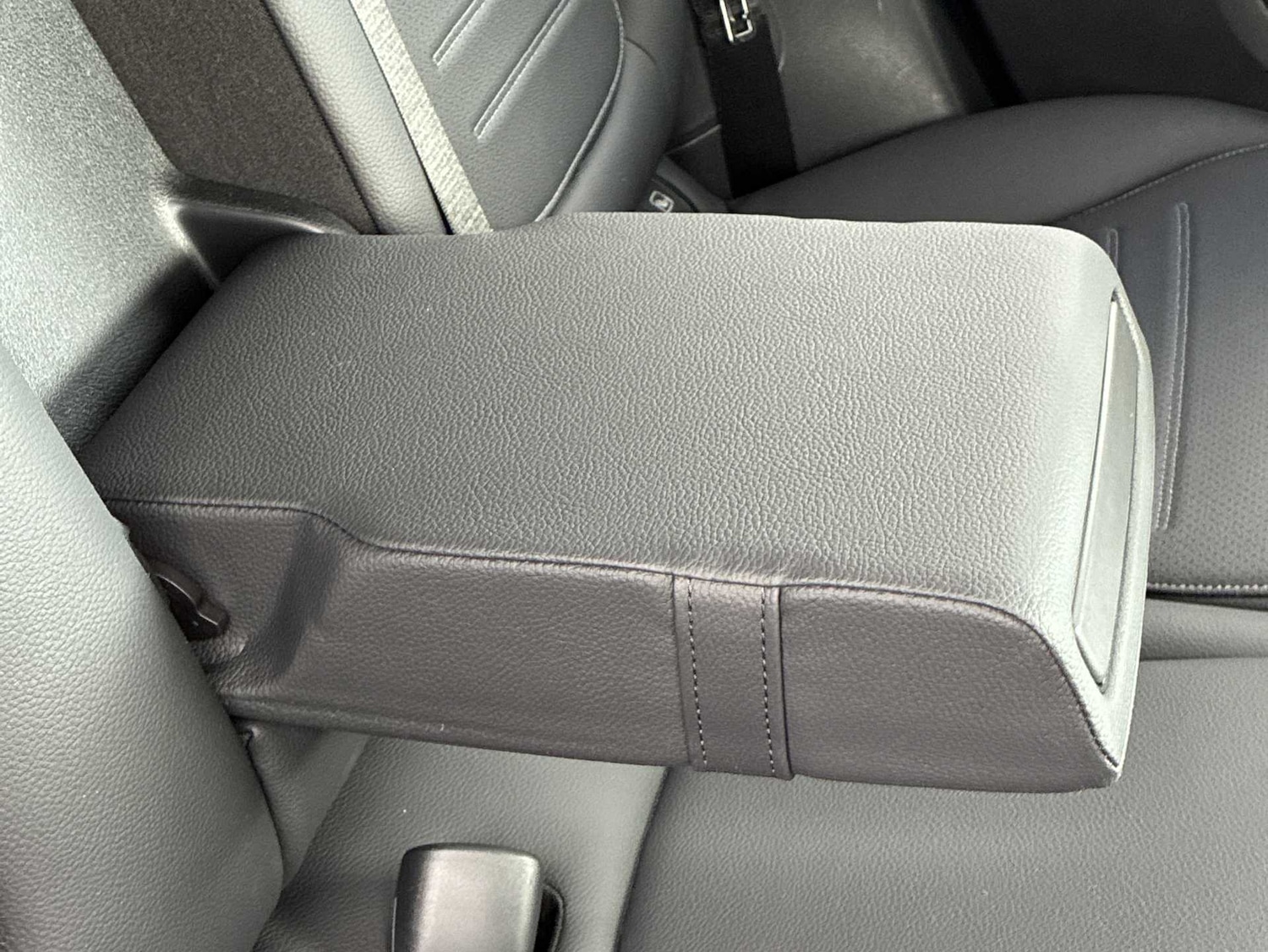 Used Mercedes-Benz GLC 2024 for sale - 78193835: Photo 39