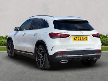 Used Mercedes-Benz GLA 2023 for sale - 76070244: Photo 2