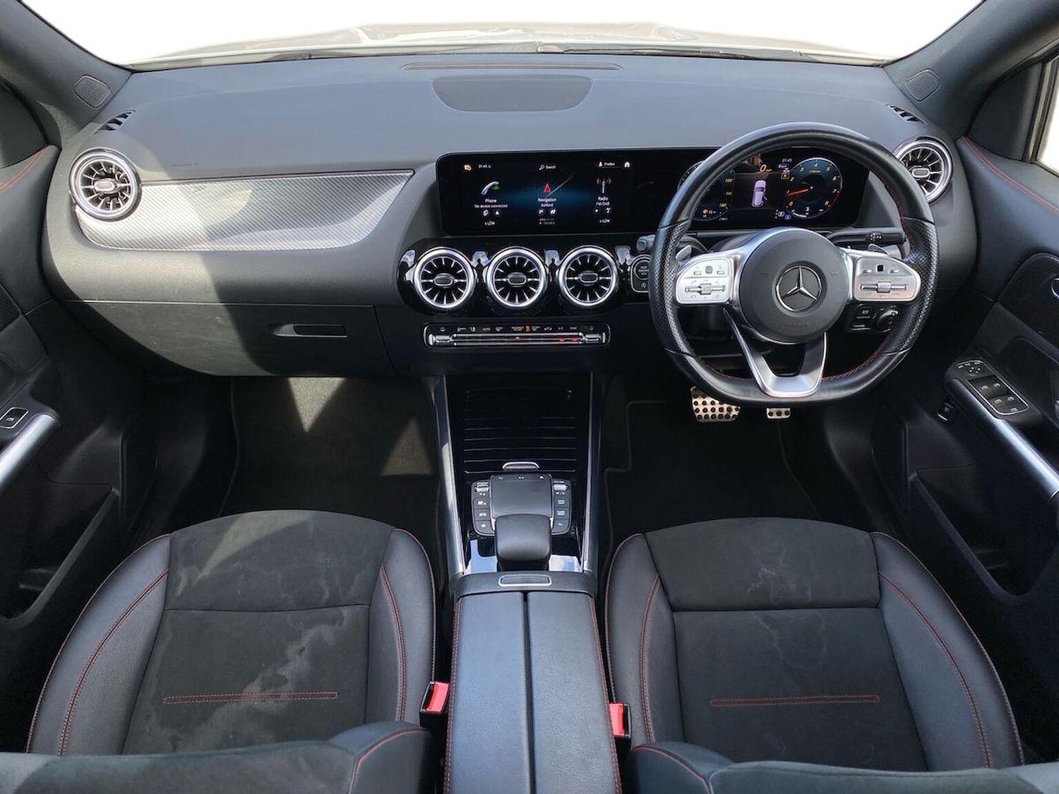 Used Mercedes-Benz GLA 2023 for sale - 76070244: Photo 8