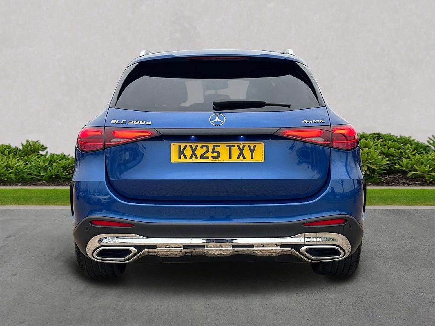 Used Mercedes-Benz GLC 2025 for sale - 77687976: Photo 4