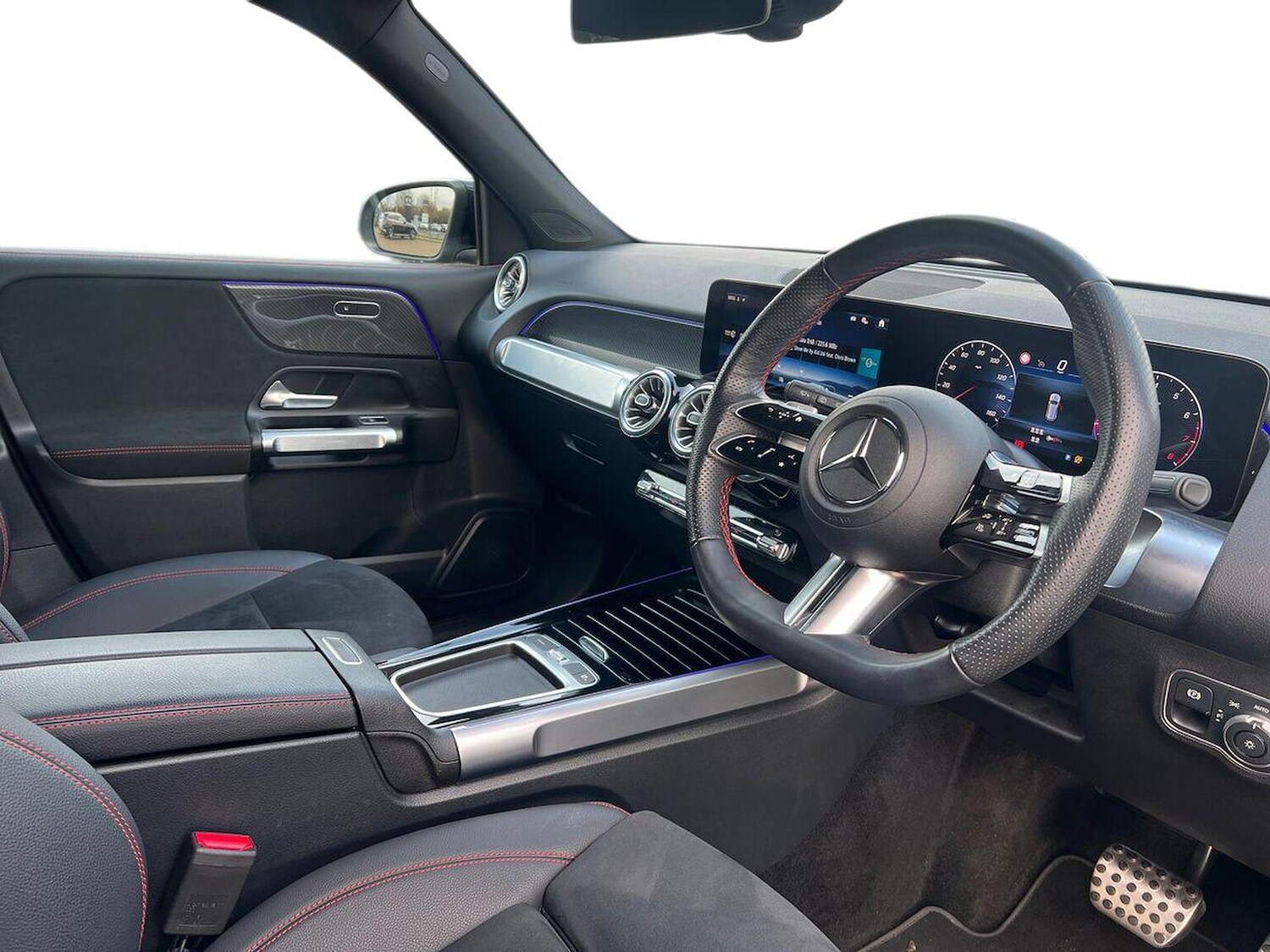 Used Mercedes-Benz GLB 2024 for sale - 76478214: Photo 17