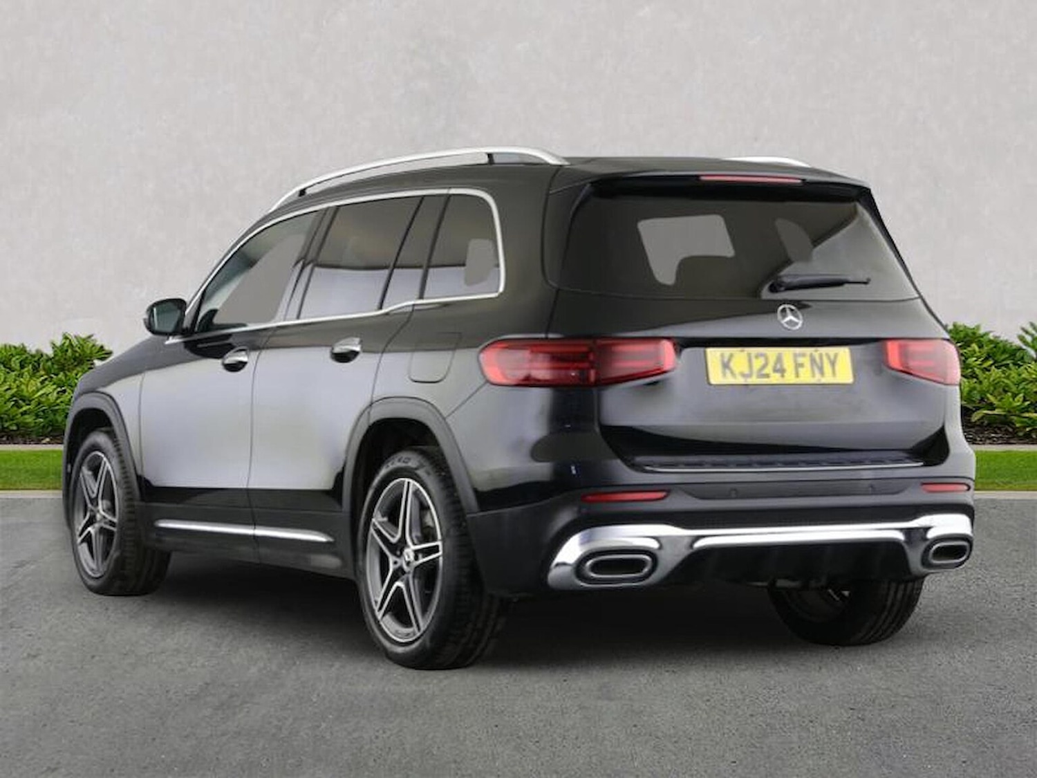 Used Mercedes-Benz GLB 2024 for sale - 76478214: Photo 2