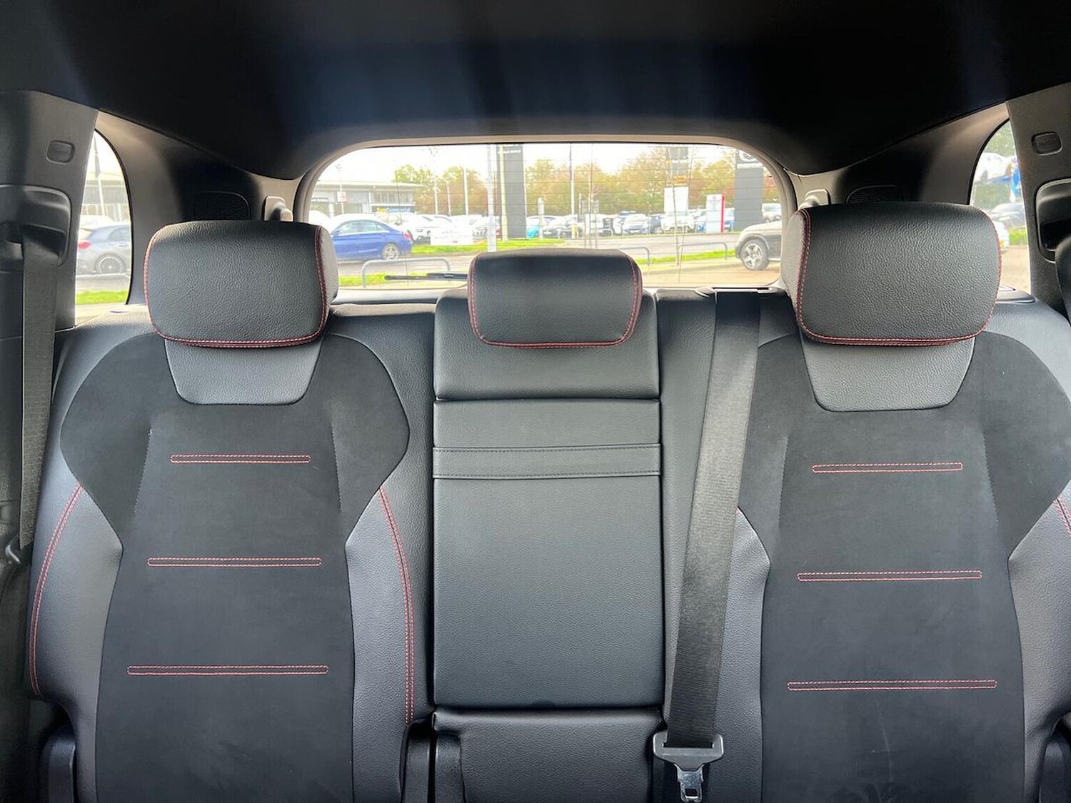 Used Mercedes-Benz GLB 2024 for sale - 76478214: Photo 41