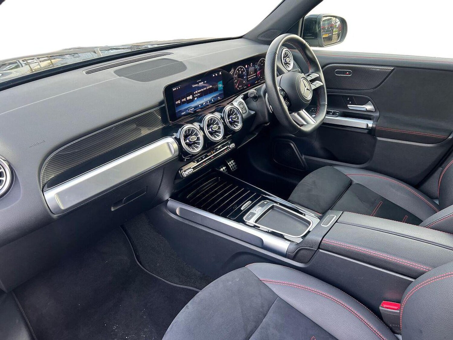 Used Mercedes-Benz GLB 2024 for sale - 76478214: Photo 9