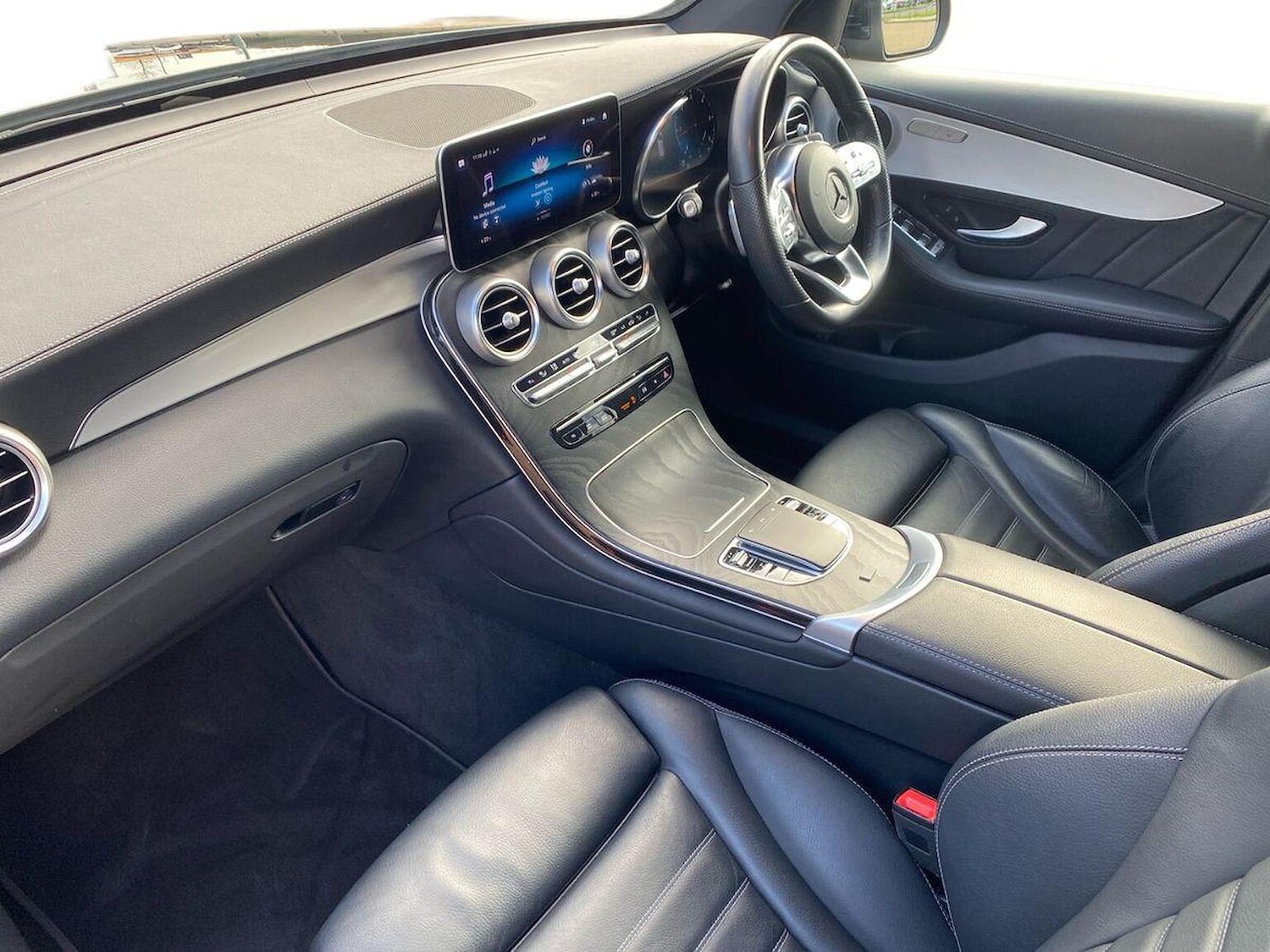 Used Mercedes-Benz GLC 2022 for sale - 76526124: Photo 7