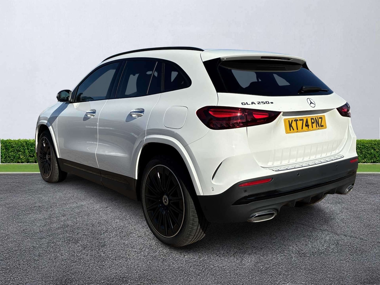 Used Mercedes-Benz GLA 2025 for sale - 78121899: Photo 2