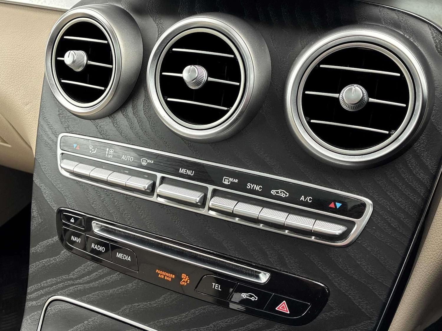 Used Mercedes-Benz GLC 2017 for sale - 78031801: Photo 12