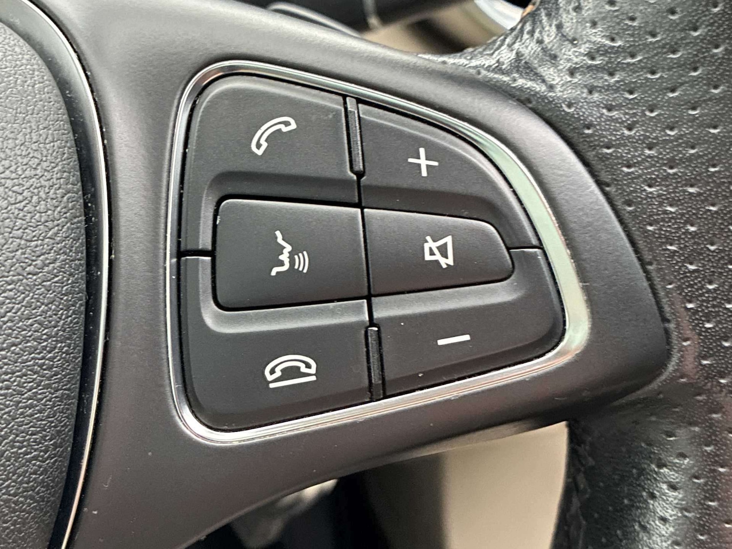 Used Mercedes-Benz GLC 2017 for sale - 78031801: Photo 23