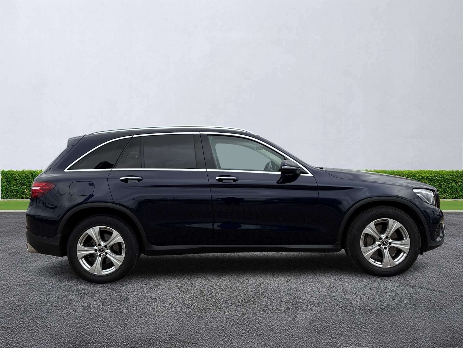 Used Mercedes-Benz GLC 2017 for sale - 78031801: Photo 3