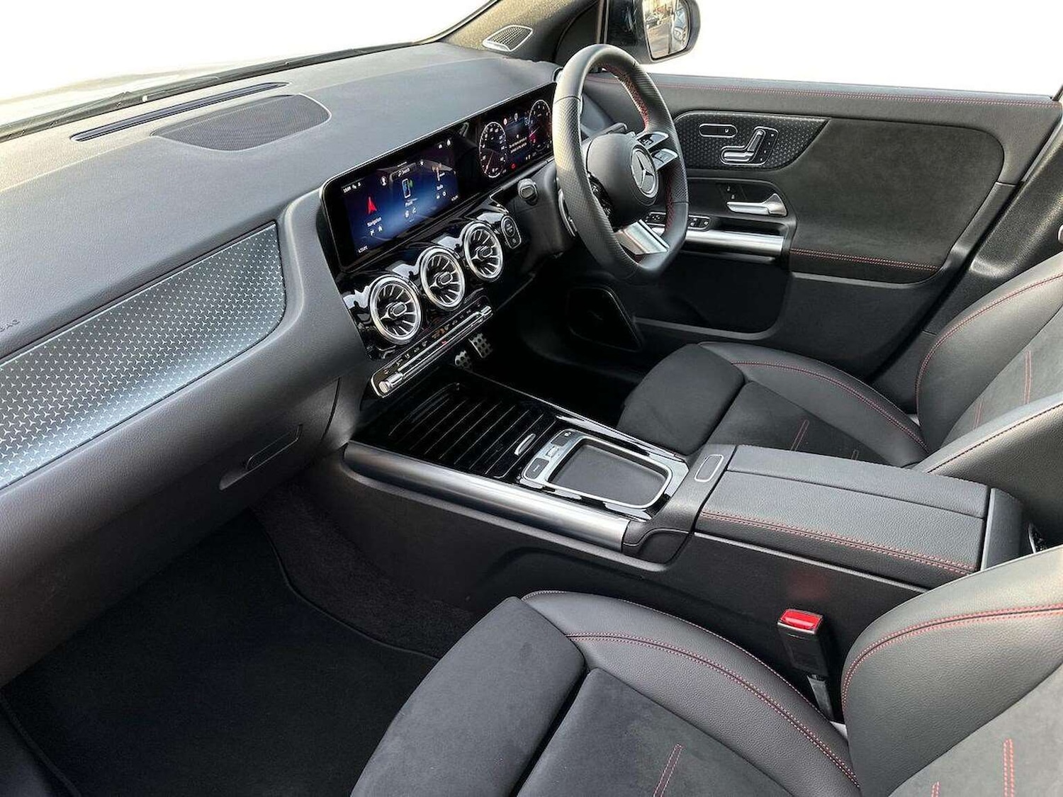 Used Mercedes-Benz GLA 2023 for sale - 78040547: Photo 7