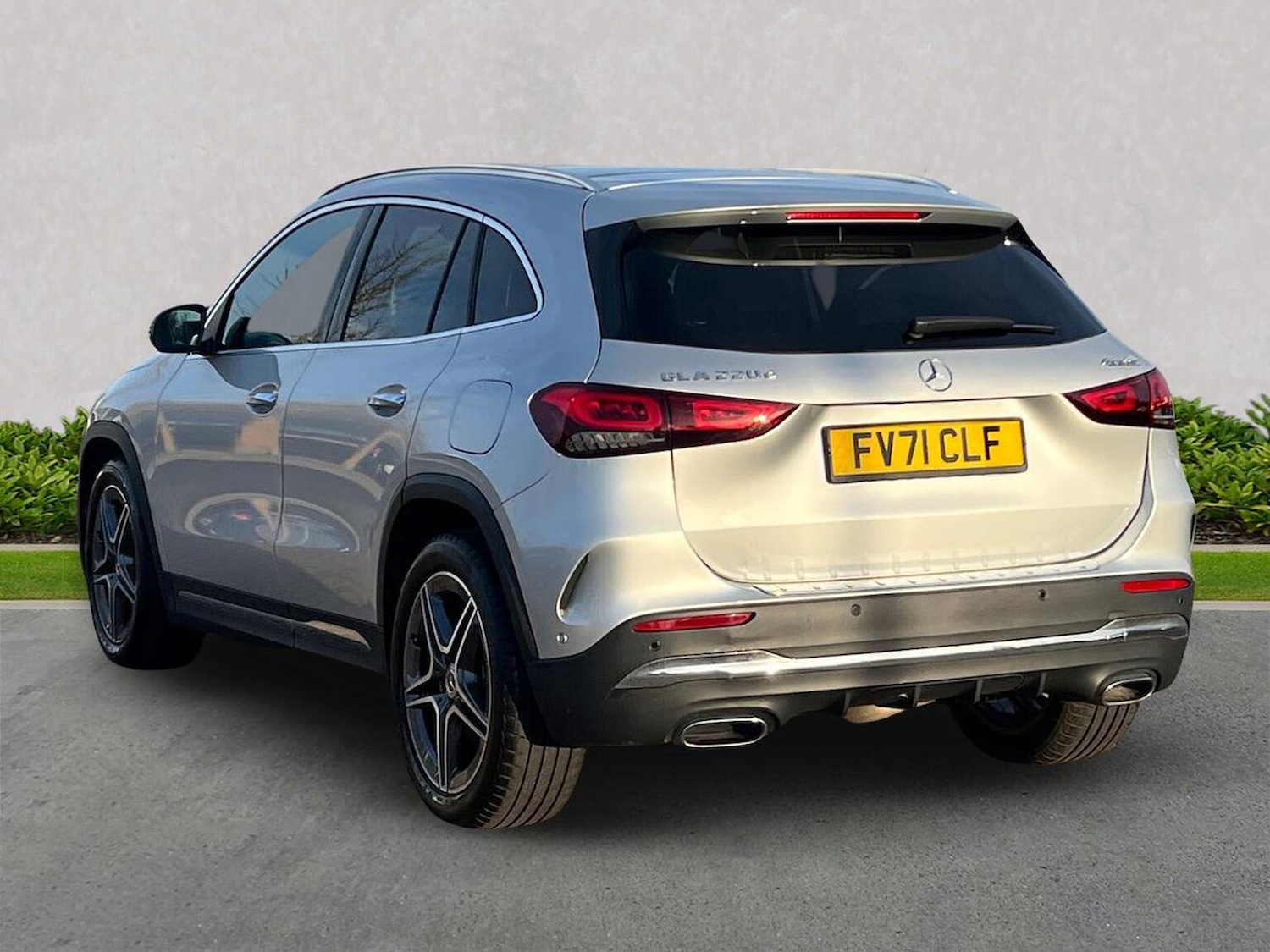 Used Mercedes-Benz GLA 2022 for sale - 76748442: Photo 2