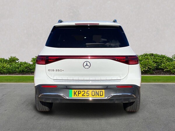 Used Mercedes-Benz EQB 2025 for sale - 76171505: Photo 4