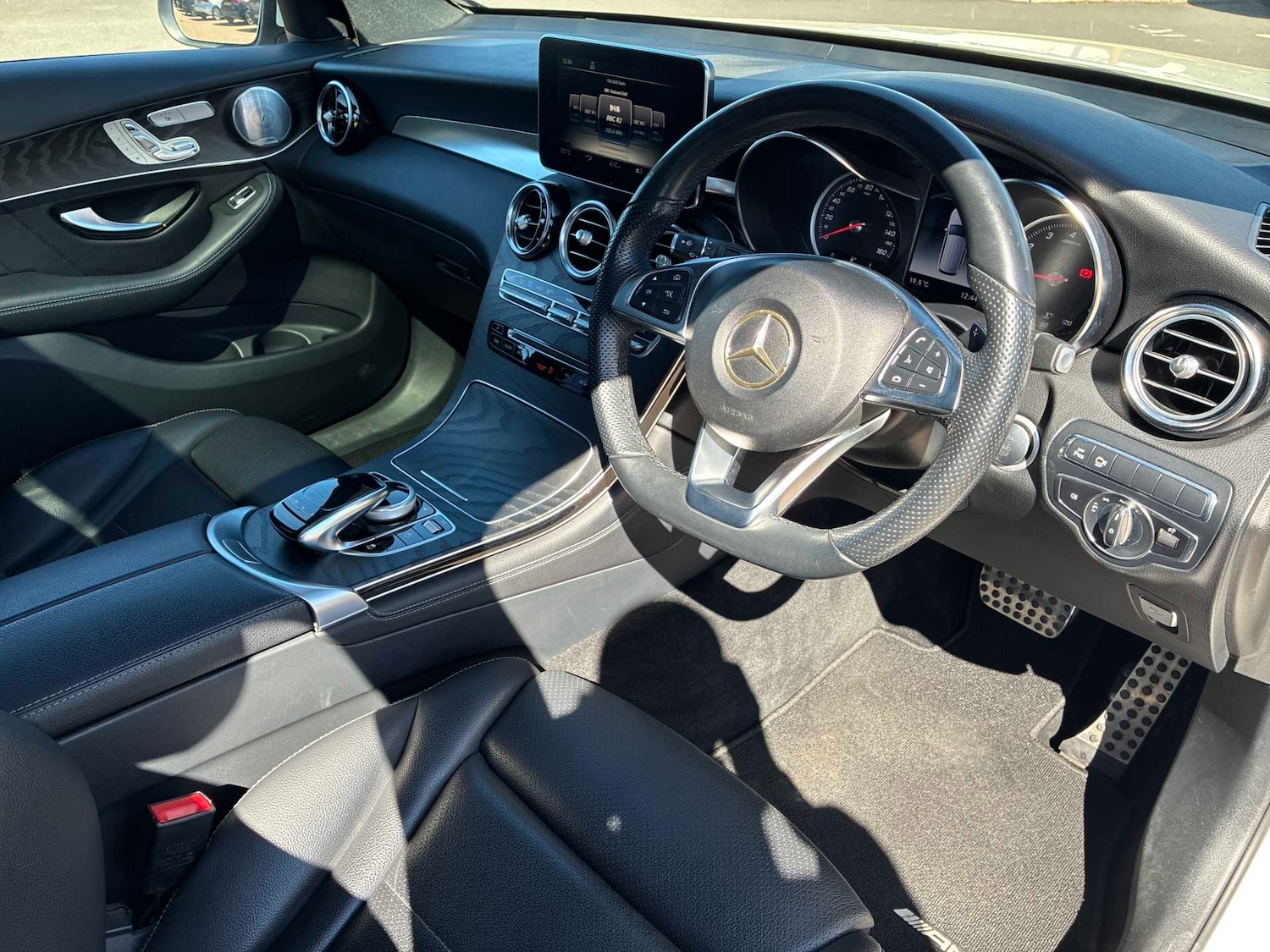 Used Mercedes-Benz GLC 2018 for sale - 78196374: Photo 15