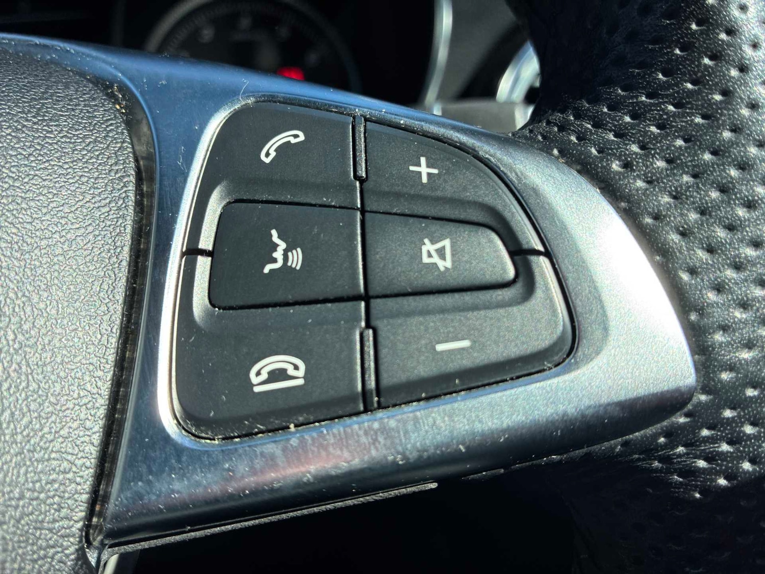 Used Mercedes-Benz GLC 2018 for sale - 78196374: Photo 23