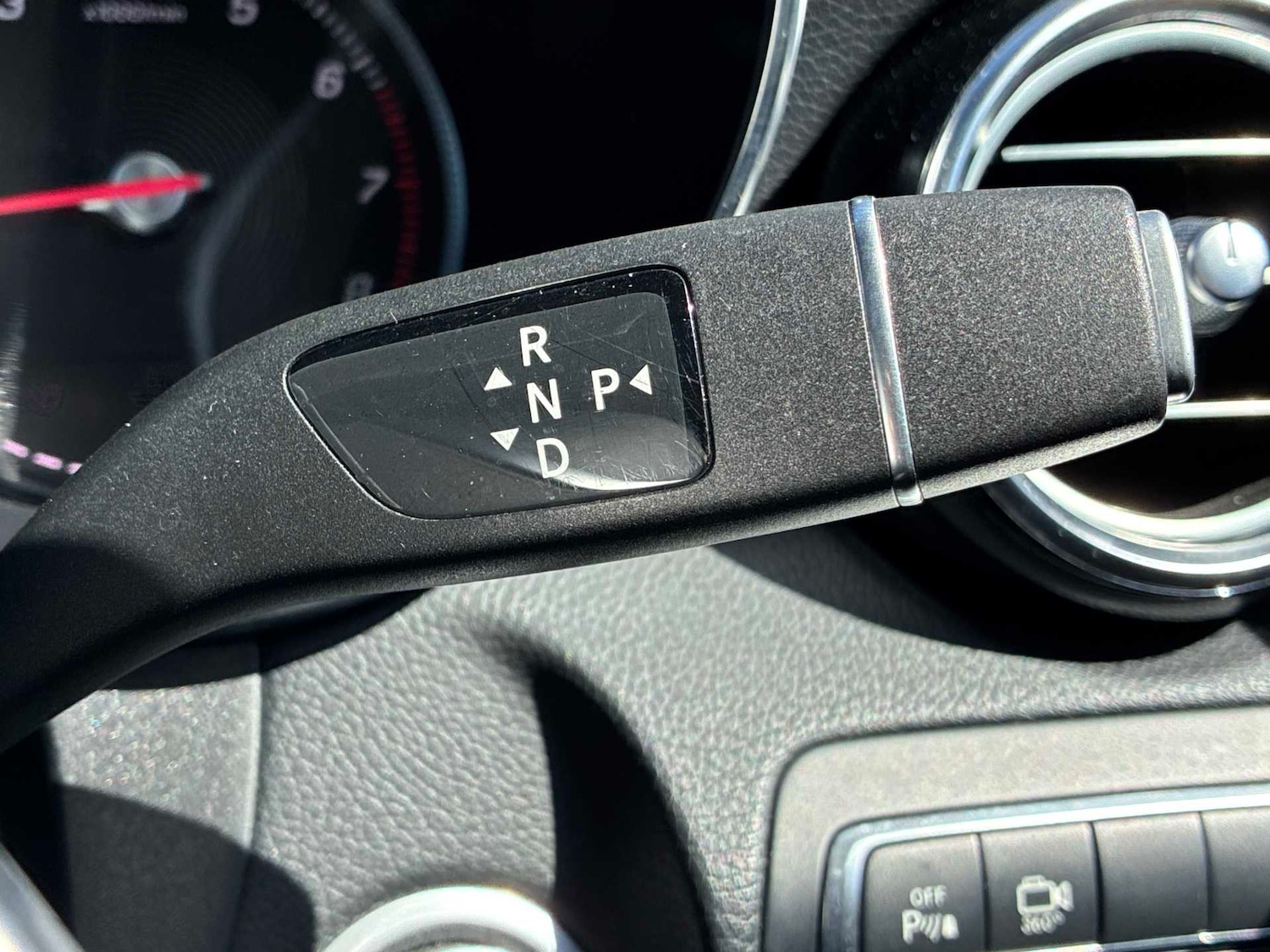 Used Mercedes-Benz GLC 2018 for sale - 78196374: Photo 28