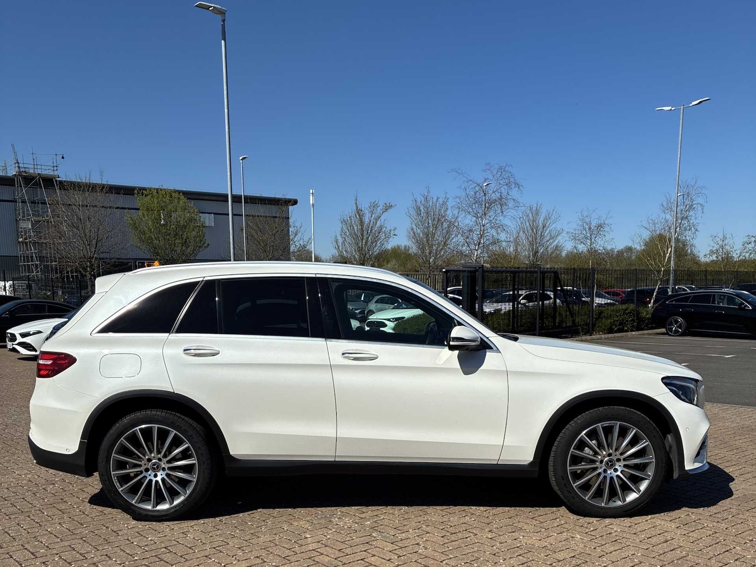 Used Mercedes-Benz GLC 2018 for sale - 78196374: Photo 3