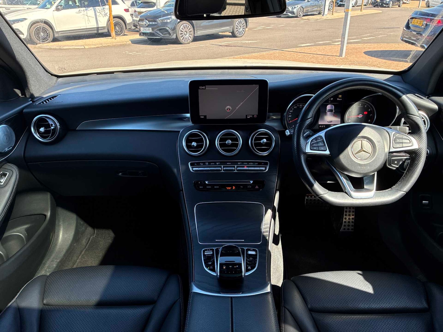 Used Mercedes-Benz GLC 2018 for sale - 78196374: Photo 8