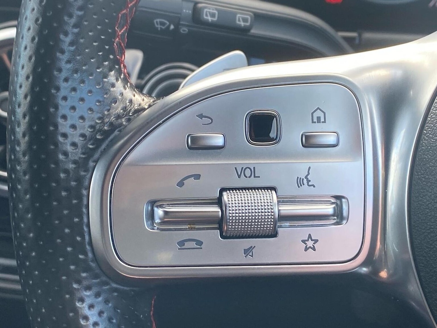 Used Mercedes-Benz GLA 2022 for sale - 76578313: Photo 28