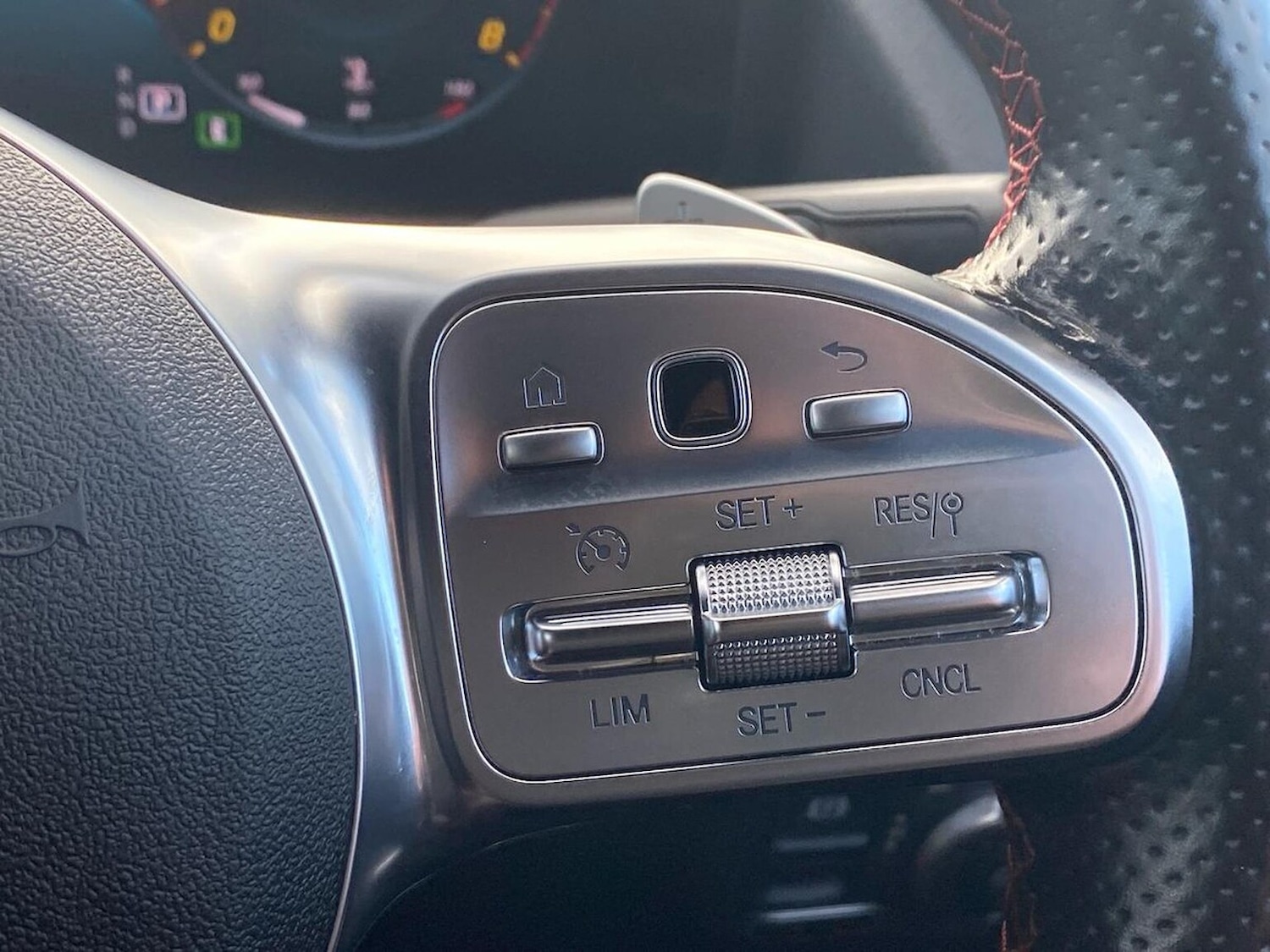 Used Mercedes-Benz GLA 2022 for sale - 76578313: Photo 29