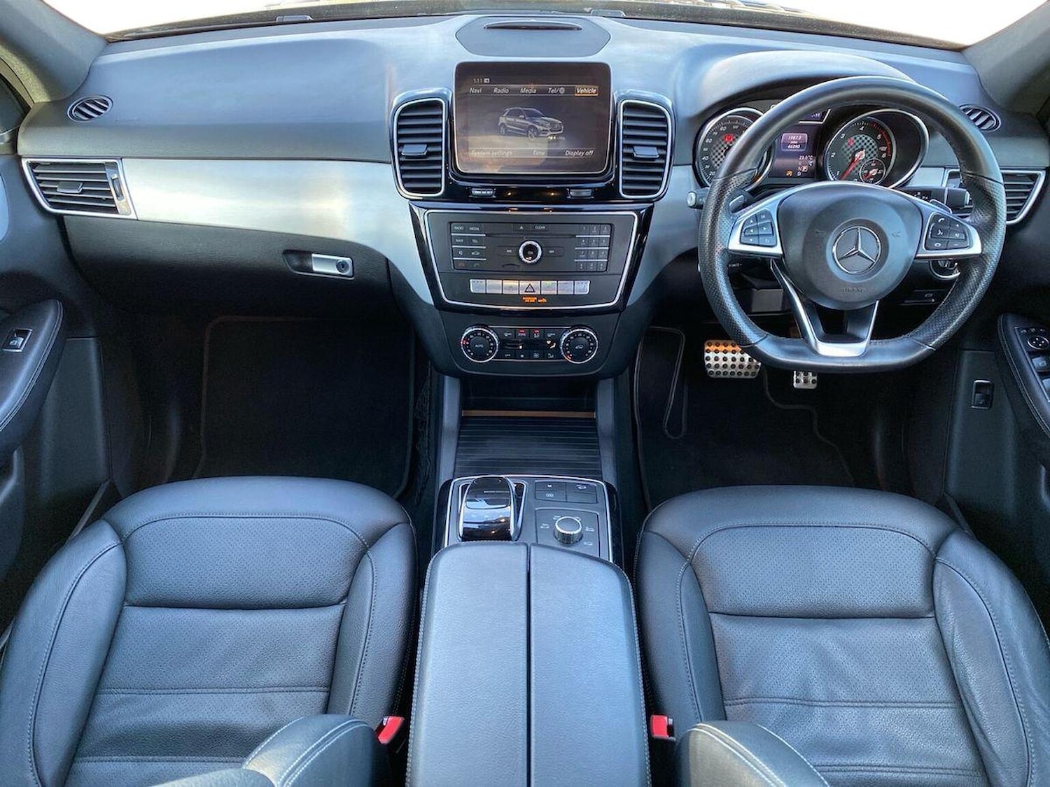 Used Mercedes-Benz GLE 2018 for sale - 76536589: Photo 8