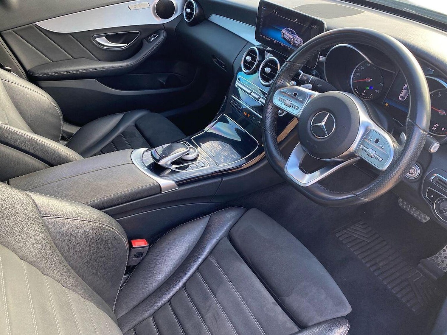 Used Mercedes-Benz C-Class 2019 for sale - 76097083: Photo 15