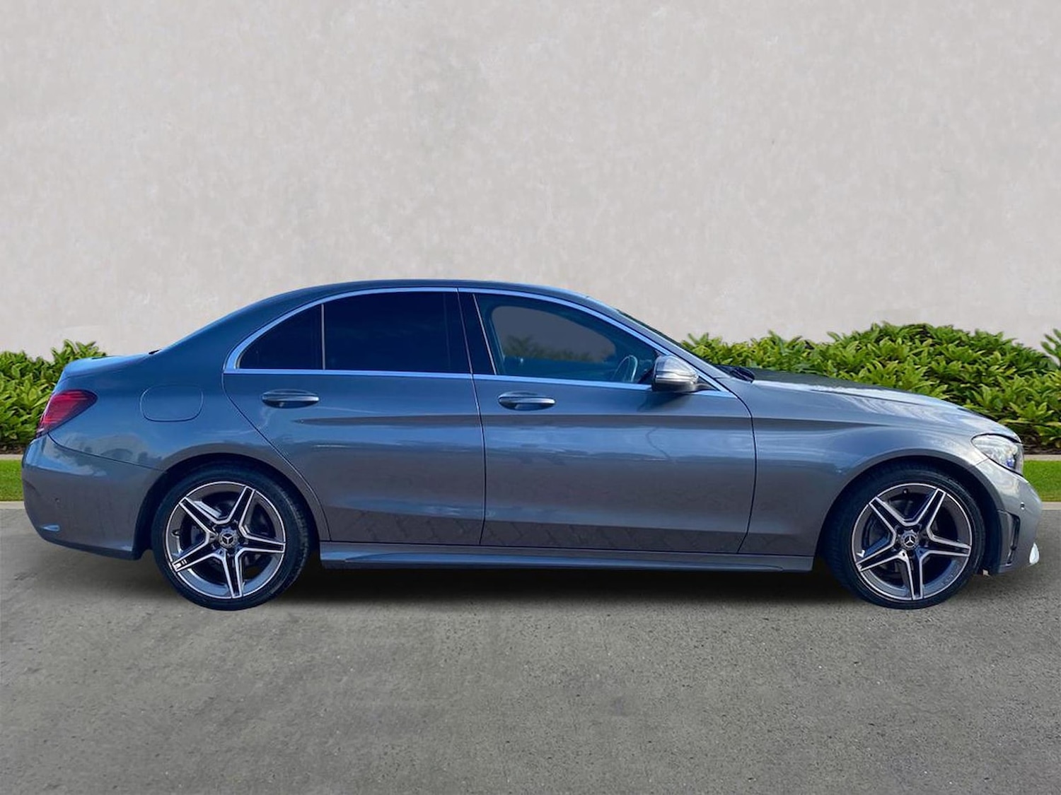 Used Mercedes-Benz C-Class 2019 for sale - 76097083: Photo 3
