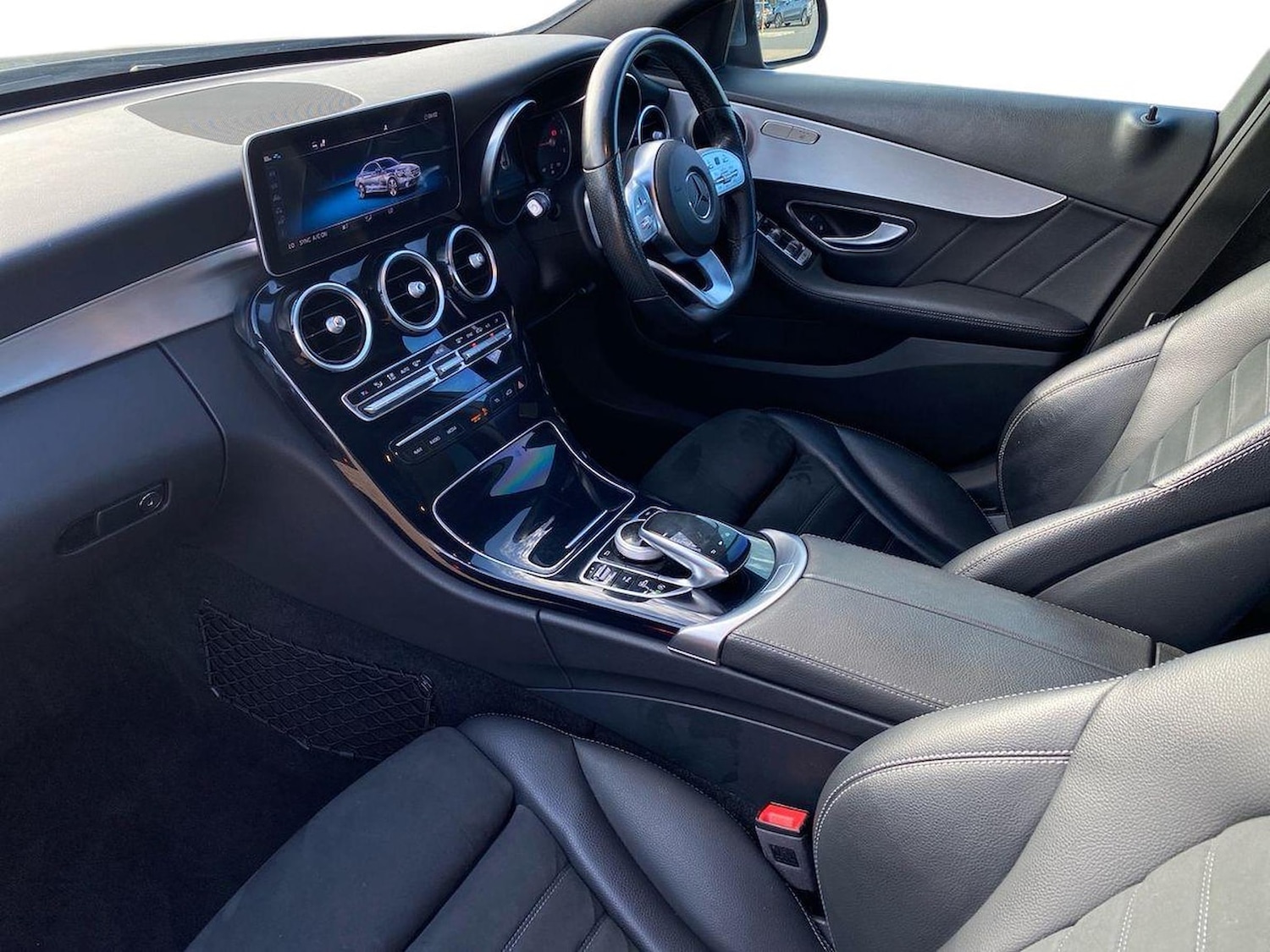 Used Mercedes-Benz C-Class 2019 for sale - 76097083: Photo 7