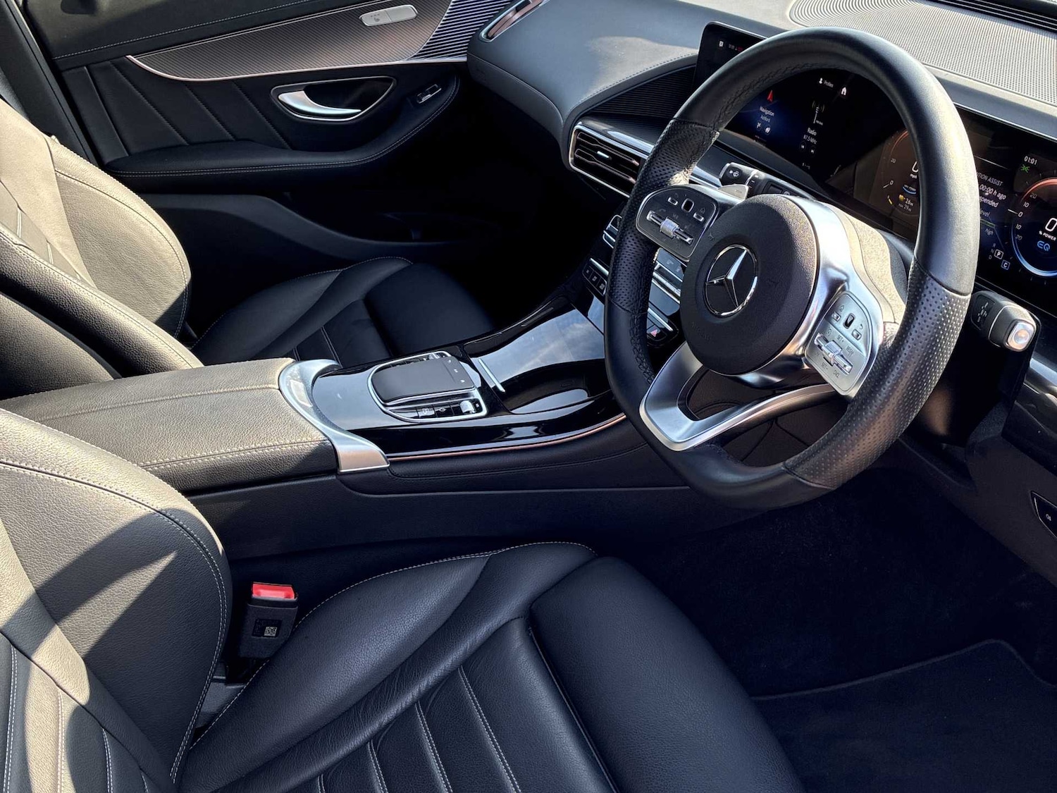 Used Mercedes-Benz EQC 2023 for sale - 78122785: Photo 15