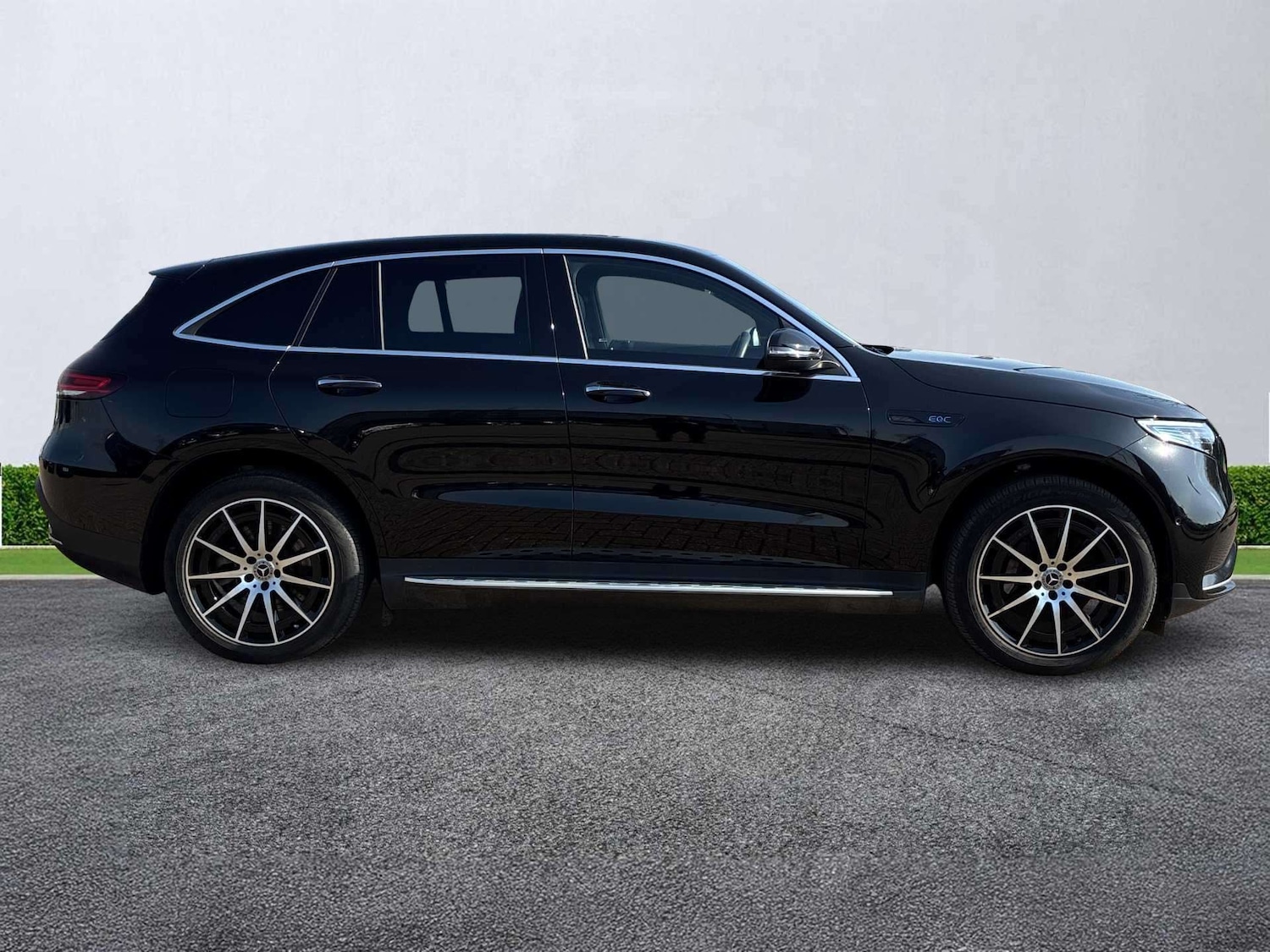 Used Mercedes-Benz EQC 2023 for sale - 78122785: Photo 3