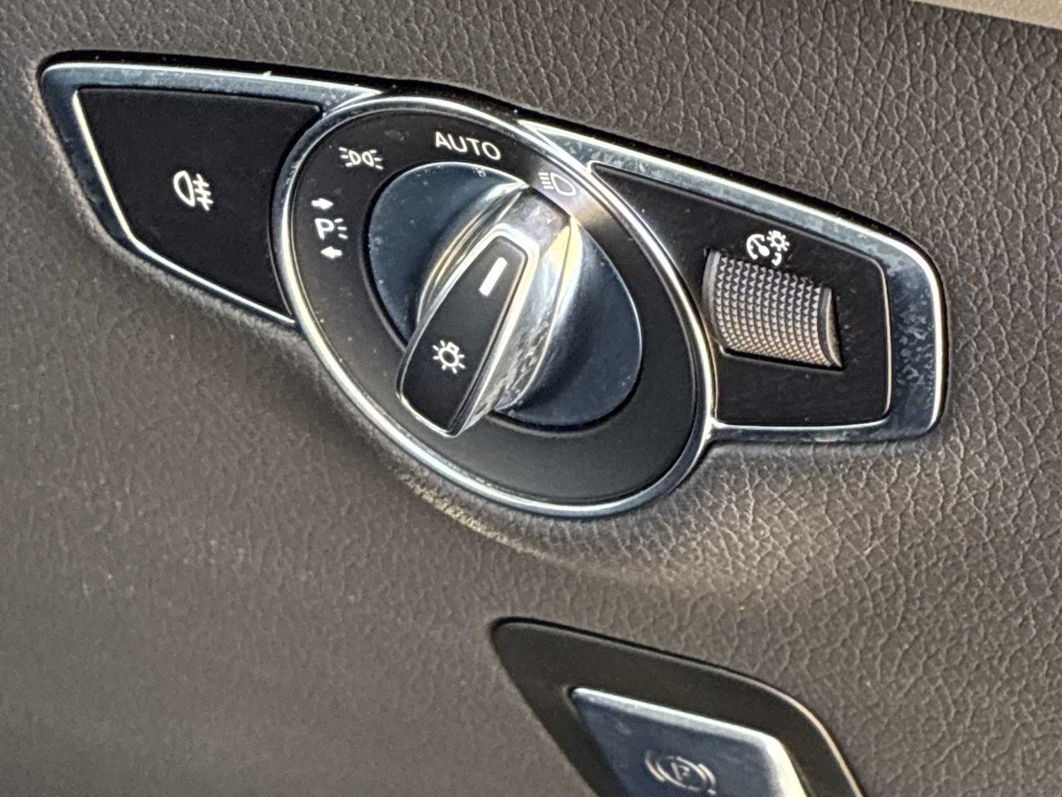 Used Mercedes-Benz EQC 2023 for sale - 78122785: Photo 38